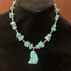 Vintage black turquoise Native American necklace